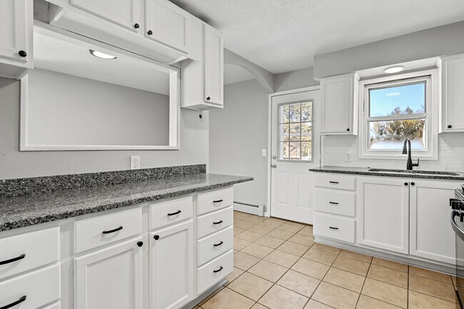 Building Photo - 16601 Eldorado St NW