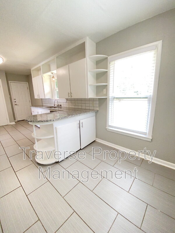 Building Photo - 3032 Marys Ln