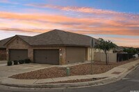 Building Photo - 219 Eugene Pass
