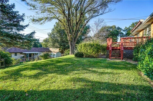 Building Photo - Coming Soon - Charming 3-Bedroom Home with Fenced Yard & Spacious Deck in Kansas City