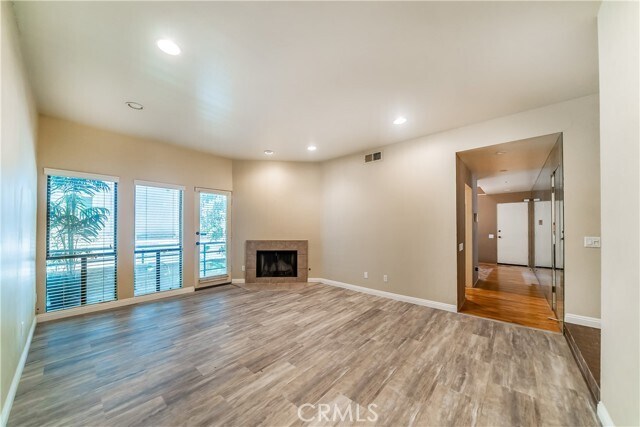 Building Photo - 13236 Valleyheart Dr