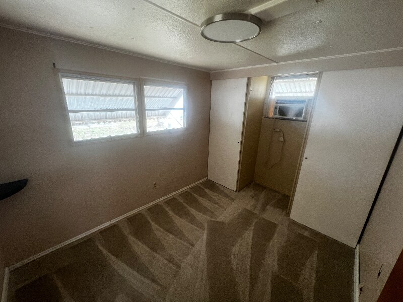 Building Photo - 38748 Calumet Ave