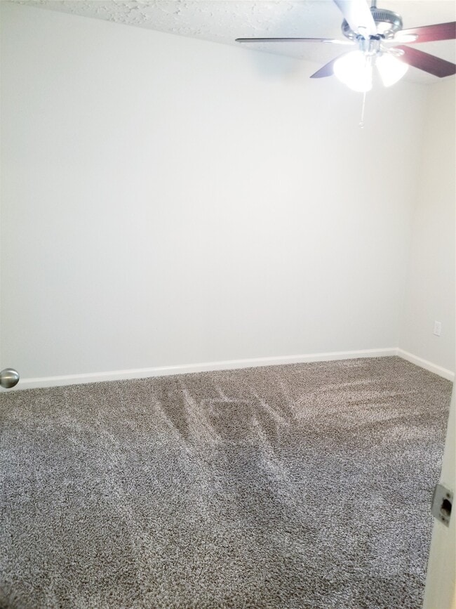 Building Photo - 3731 Westheimer Pl Dr