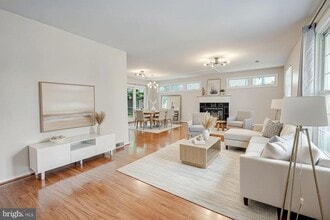 Building Photo - 5924 Cauba Ct