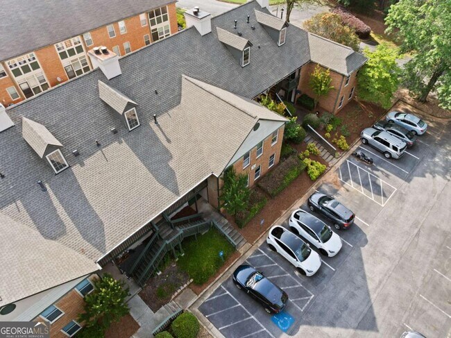 Building Photo - 717 Beaufort Cir