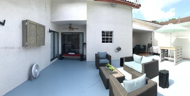 Building Photo - 15385 SW 79th Terrace