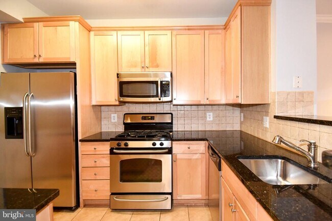 Building Photo - 11800 Old Georgetown Rd