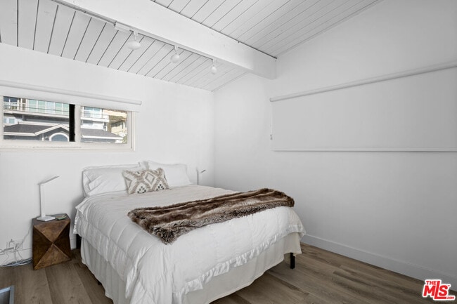 Building Photo - 25154 Malibu Rd