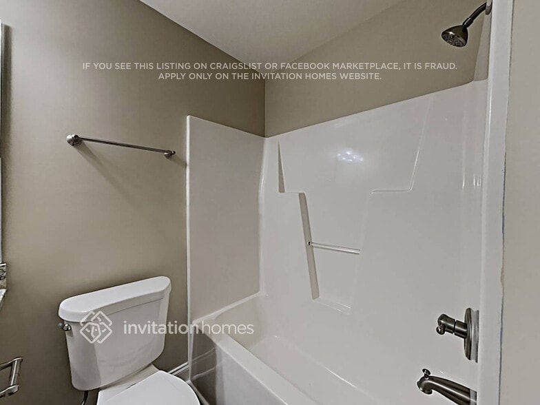 Building Photo - 48 Bergamont Cir
