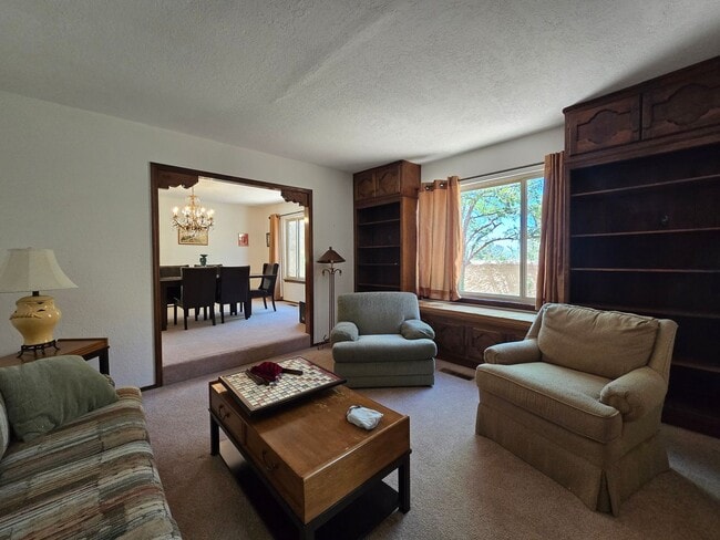 Building Photo - Turnkey Barranca Mesa Cul-de-sac Home