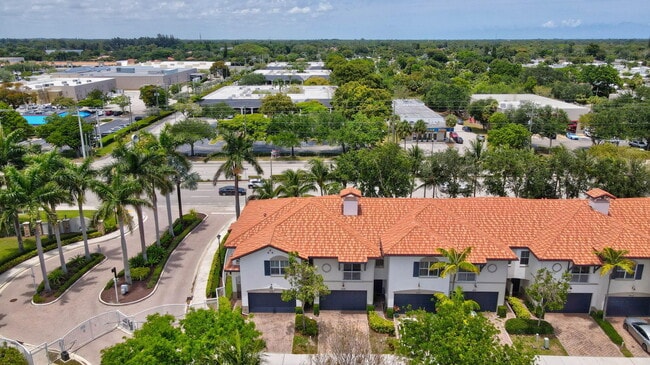 Building Photo - 4719 N Prive Cir