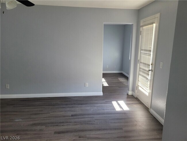 Building Photo - 10564 W Moultrie Ave