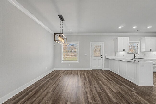 Building Photo - 2 Creetown Ln