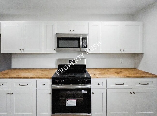 Building Photo - 7750 Nautical Way