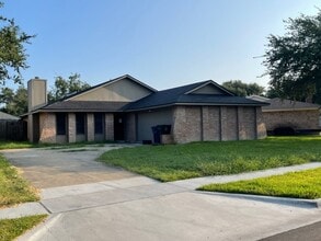 Building Photo - 5322 Inverness Dr