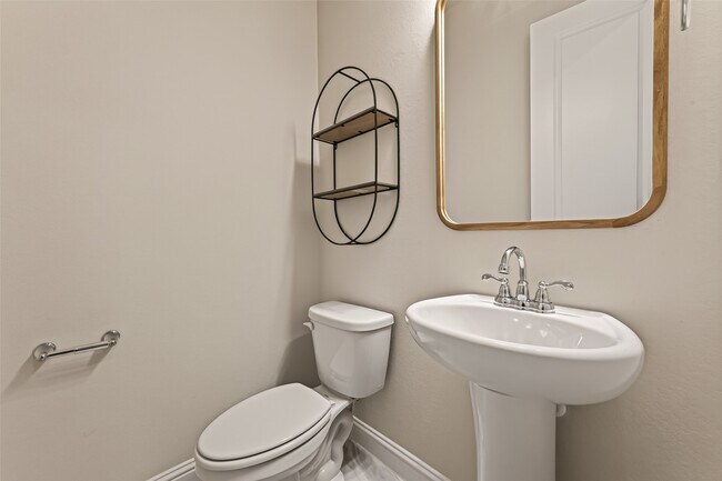 Building Photo - 616 Cape Capri Dr