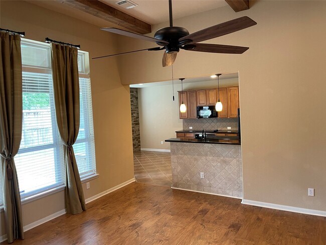 Building Photo - 6118 Castle Peak Ln