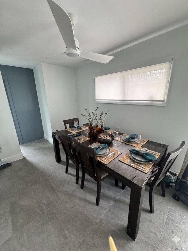 Building Photo - 16 Florida St