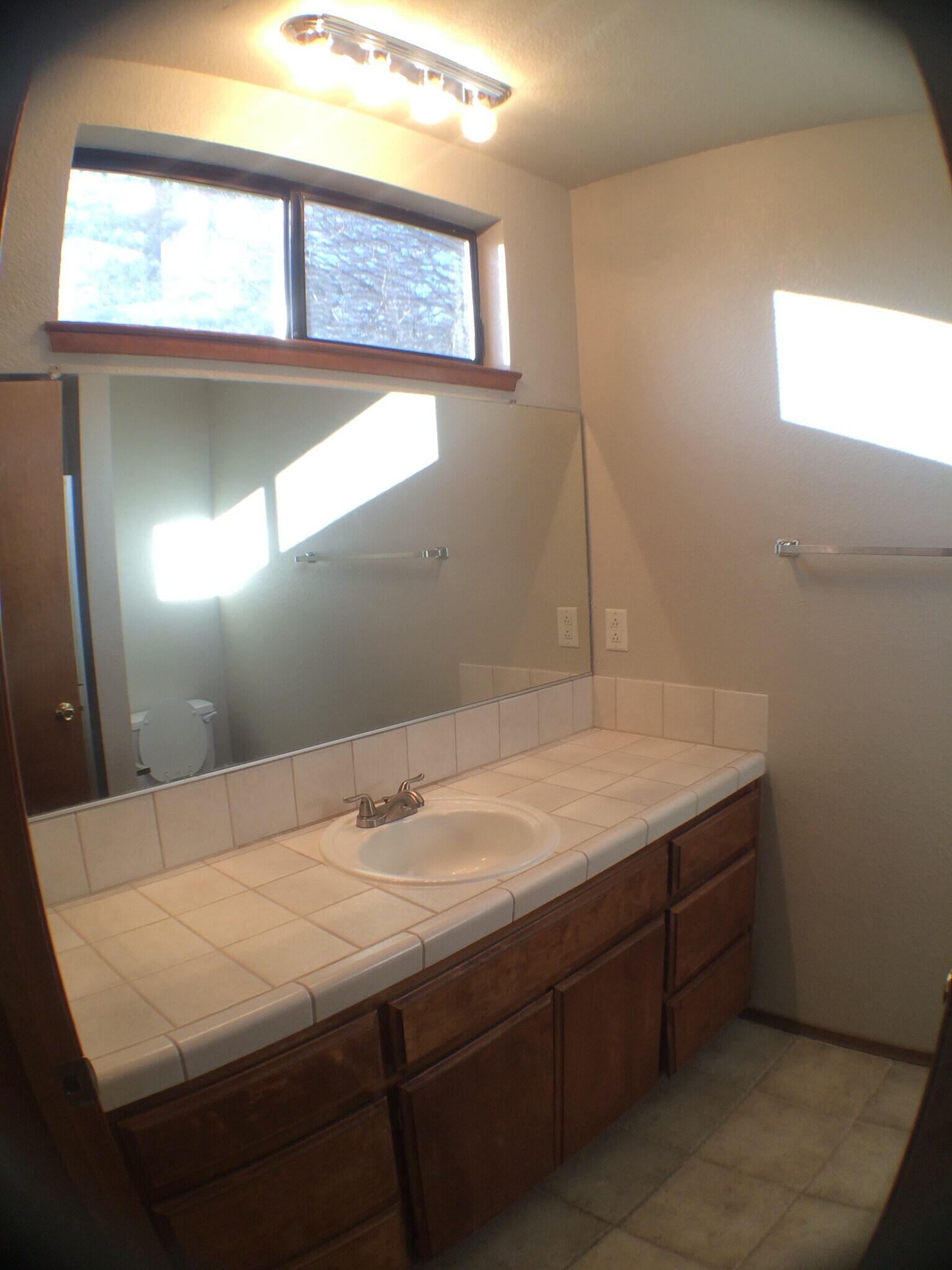 Building Photo - 2672 Sanford Ct