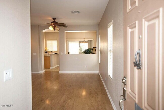 Primary Photo - San Tan Ranch Beauty