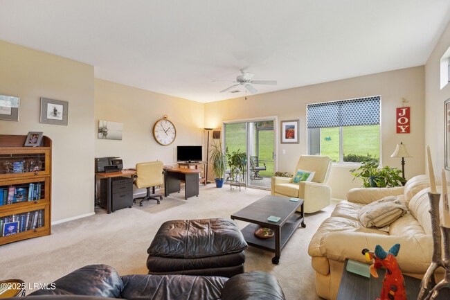 Building Photo - 244 Argent Pl