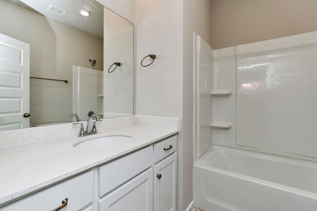 Building Photo - 75 Avalon Wy