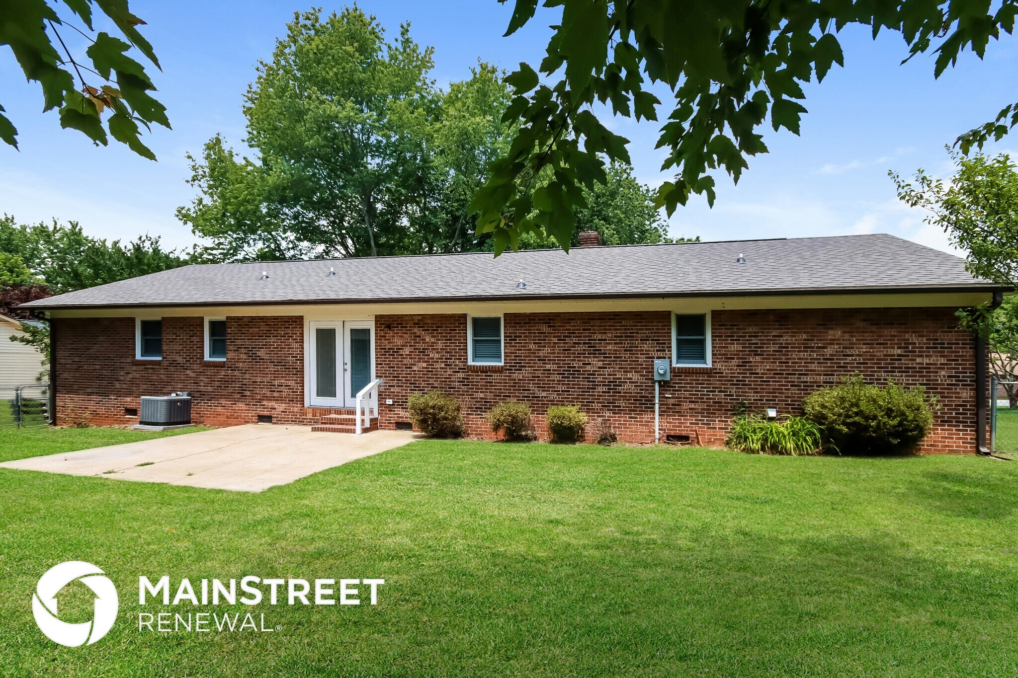 Building Photo - 663 Sunridge Dr