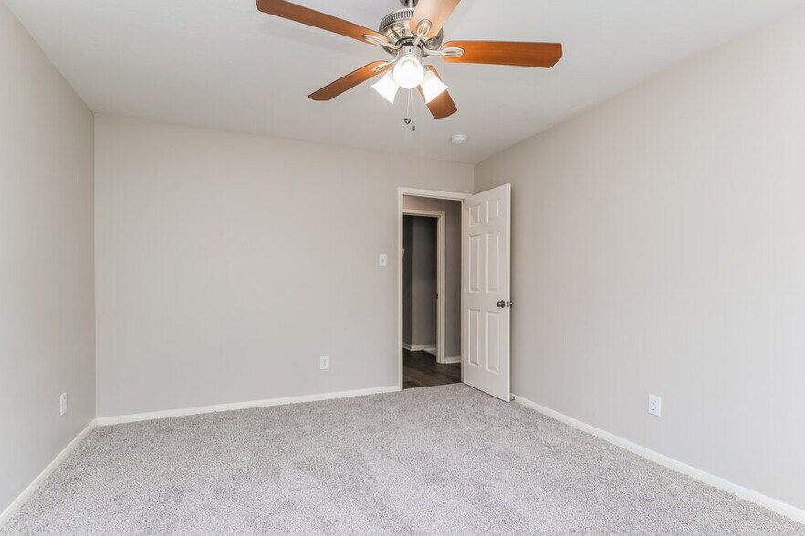 Building Photo - 18419 Atascocita Meadows Dr