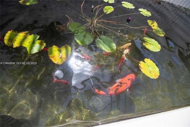 Building Photo - 1330 West Ave