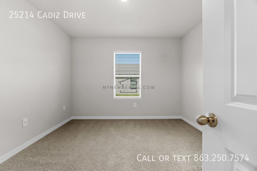 Building Photo - 25214 Cadiz Dr