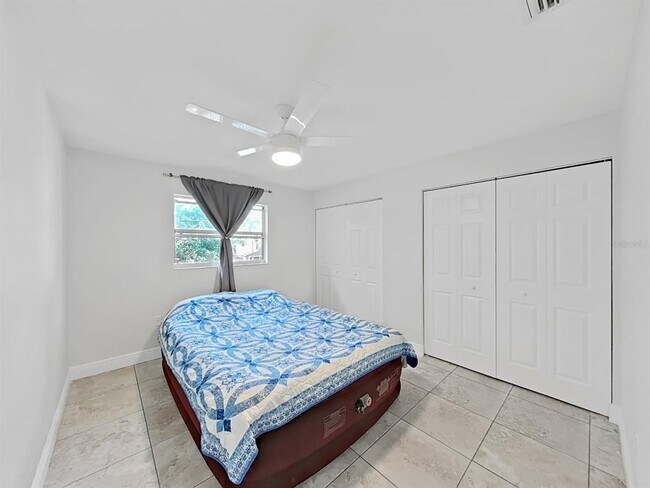 Building Photo - 2501 Harn Blvd