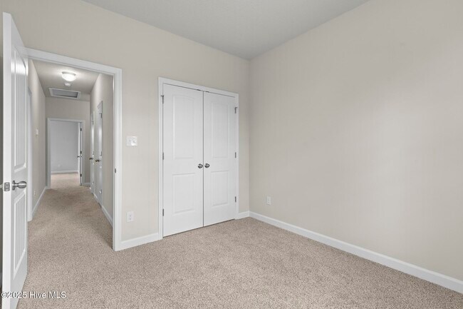 Building Photo - 2033 Folkstone Wds Ln