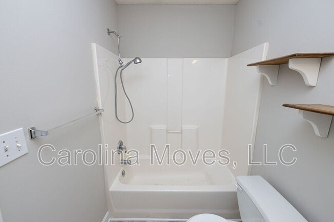 Building Photo - 112 Brushy Hollow Ln