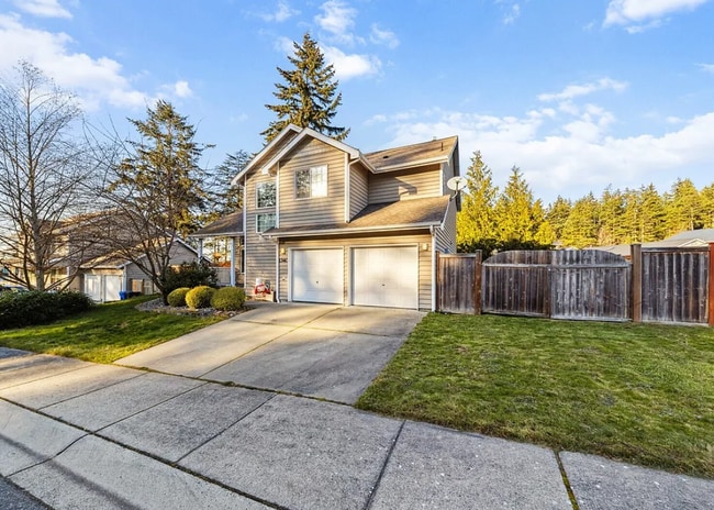 Primary Photo - 1340 NW Redwing Dr