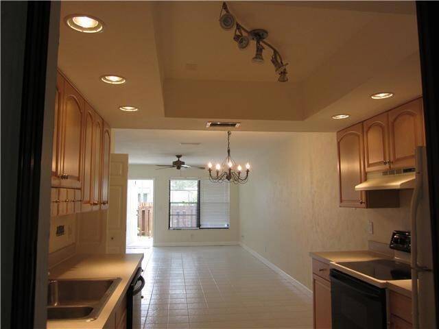 Building Photo - 431 Jupiter Lakes Blvd