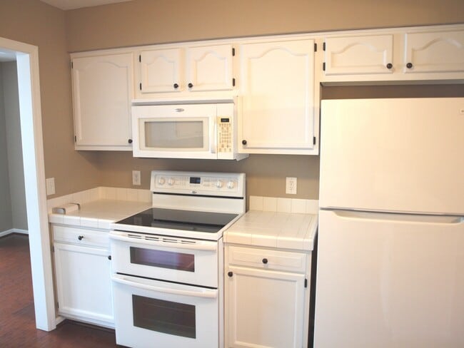 Building Photo - 834 34th St NW