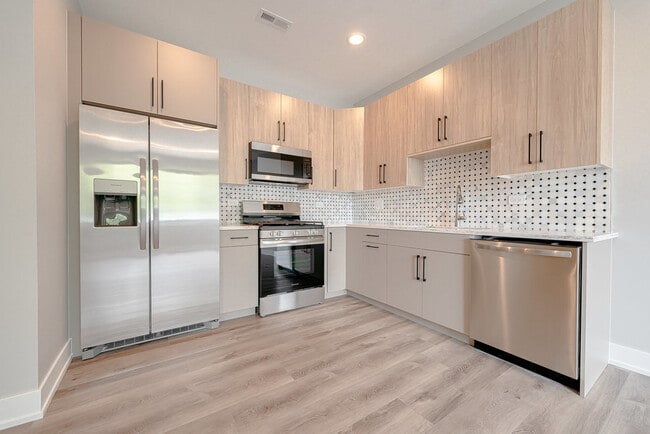 Building Photo - 13426 Old Western Ave