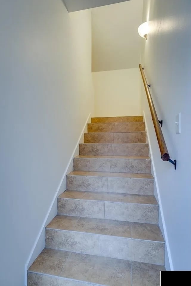 Building Photo - 110 Maison Dr