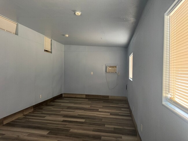 Building Photo - 1805 Surf and Sand Dr