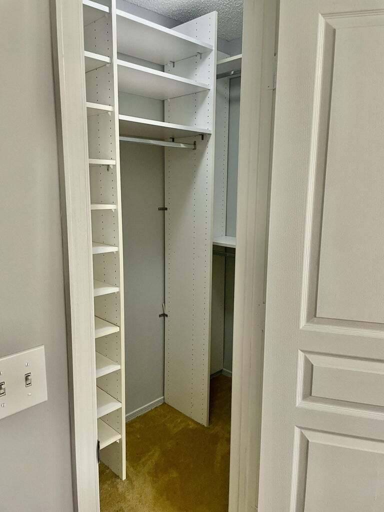 Building Photo - 403 4th Ln