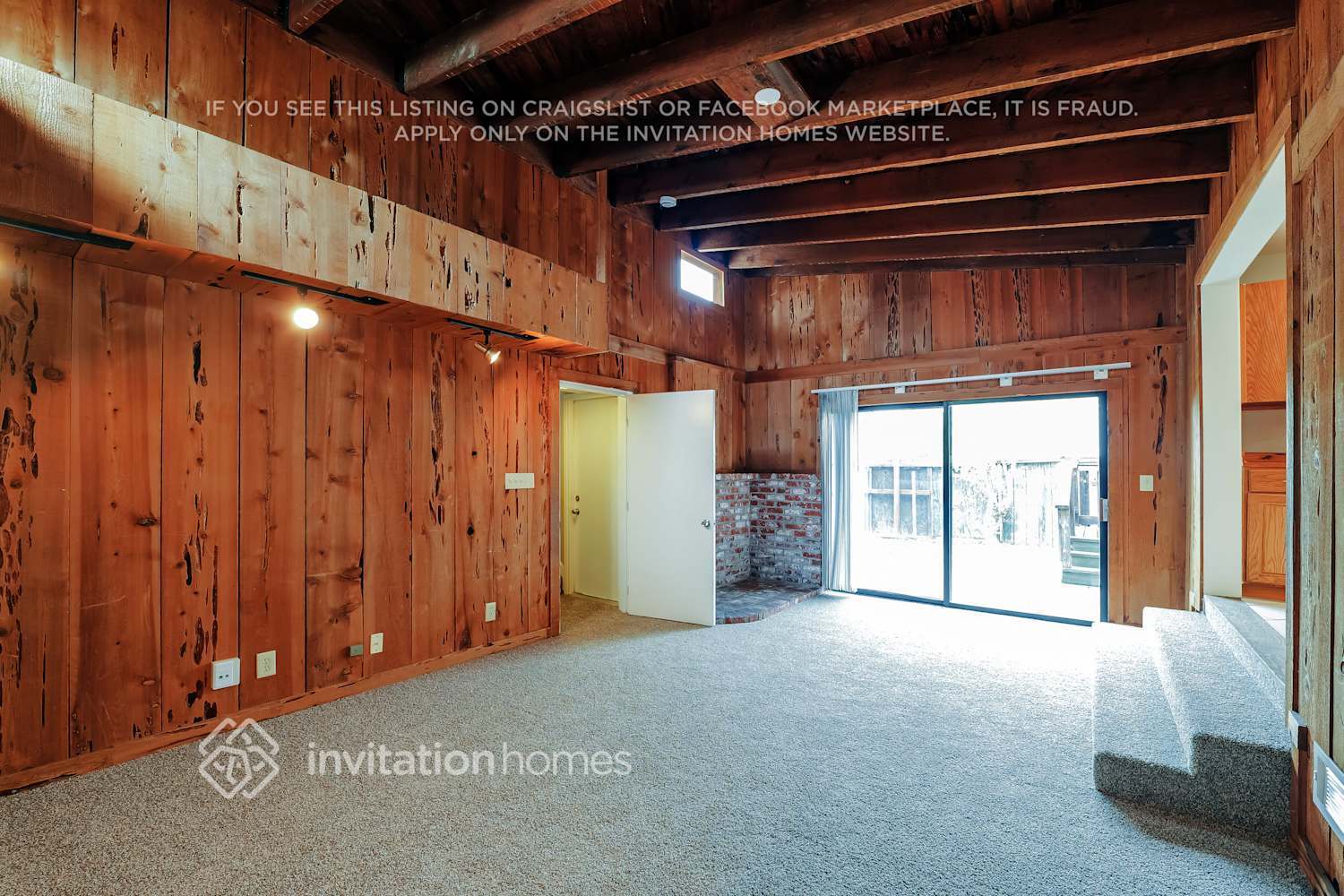 Building Photo - 1200 W 10th St