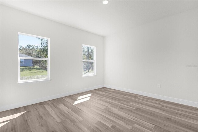 Building Photo - 15101 SW 51st Terrace
