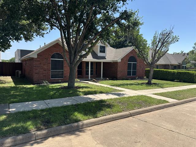 Primary Photo - 8301 Kent Dr