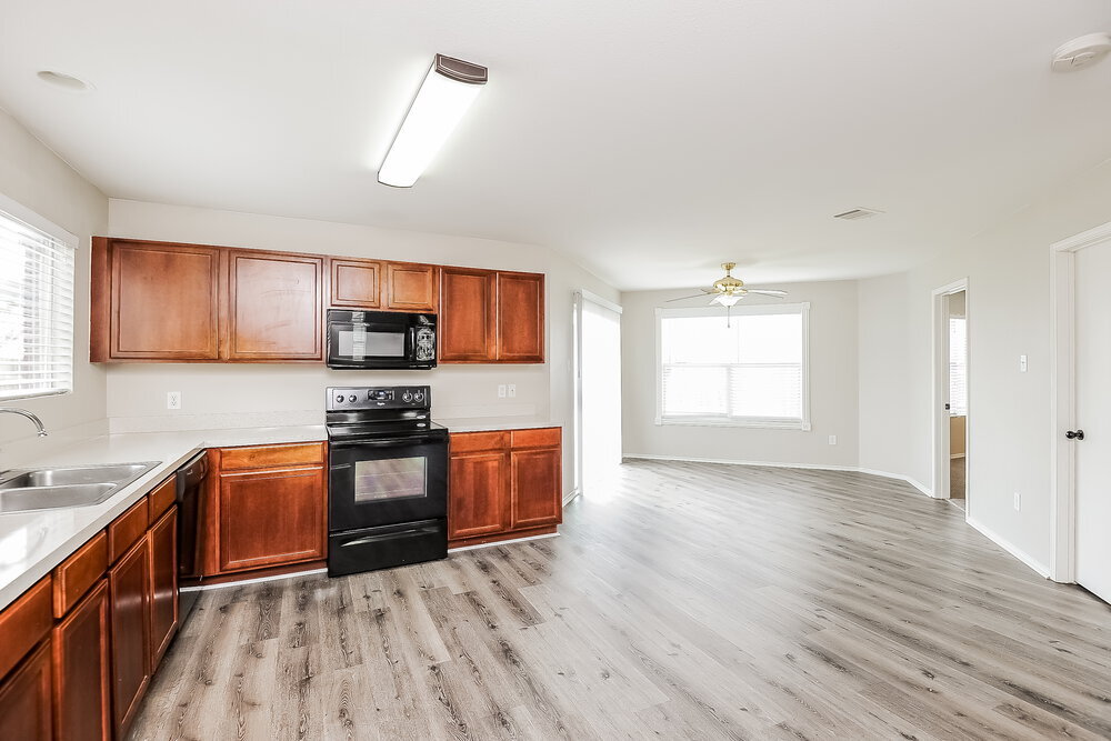 Building Photo - 6217 Winnebago Ct