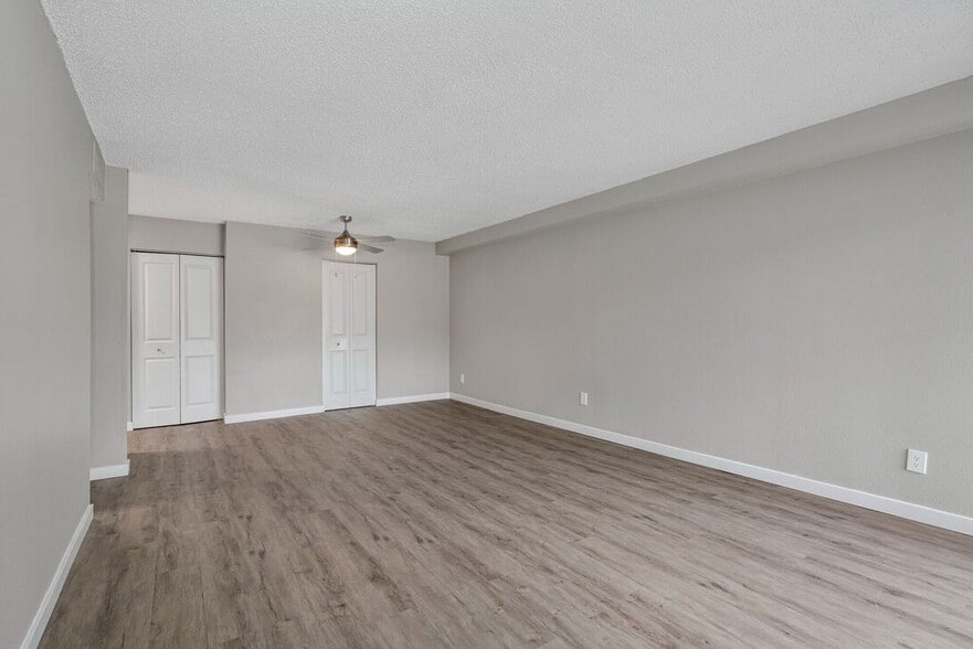 Newly Renovated B1 Floorplan - Westmount at London Park Apartments