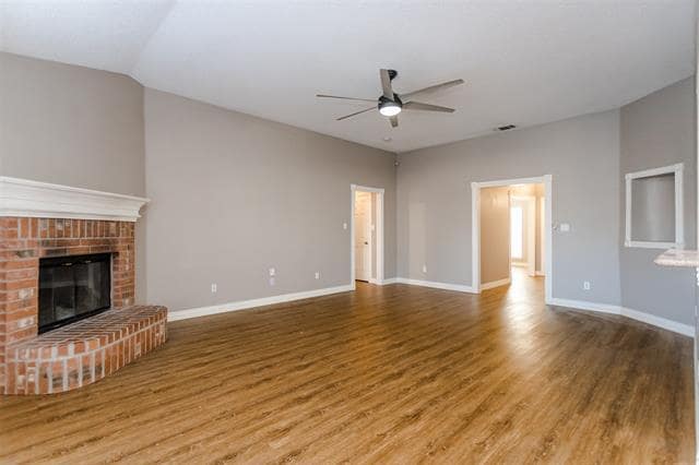 Building Photo - 412 Marybeth Dr