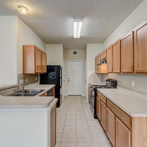 Building Photo - 6130 Yorkglen Manor Ln
