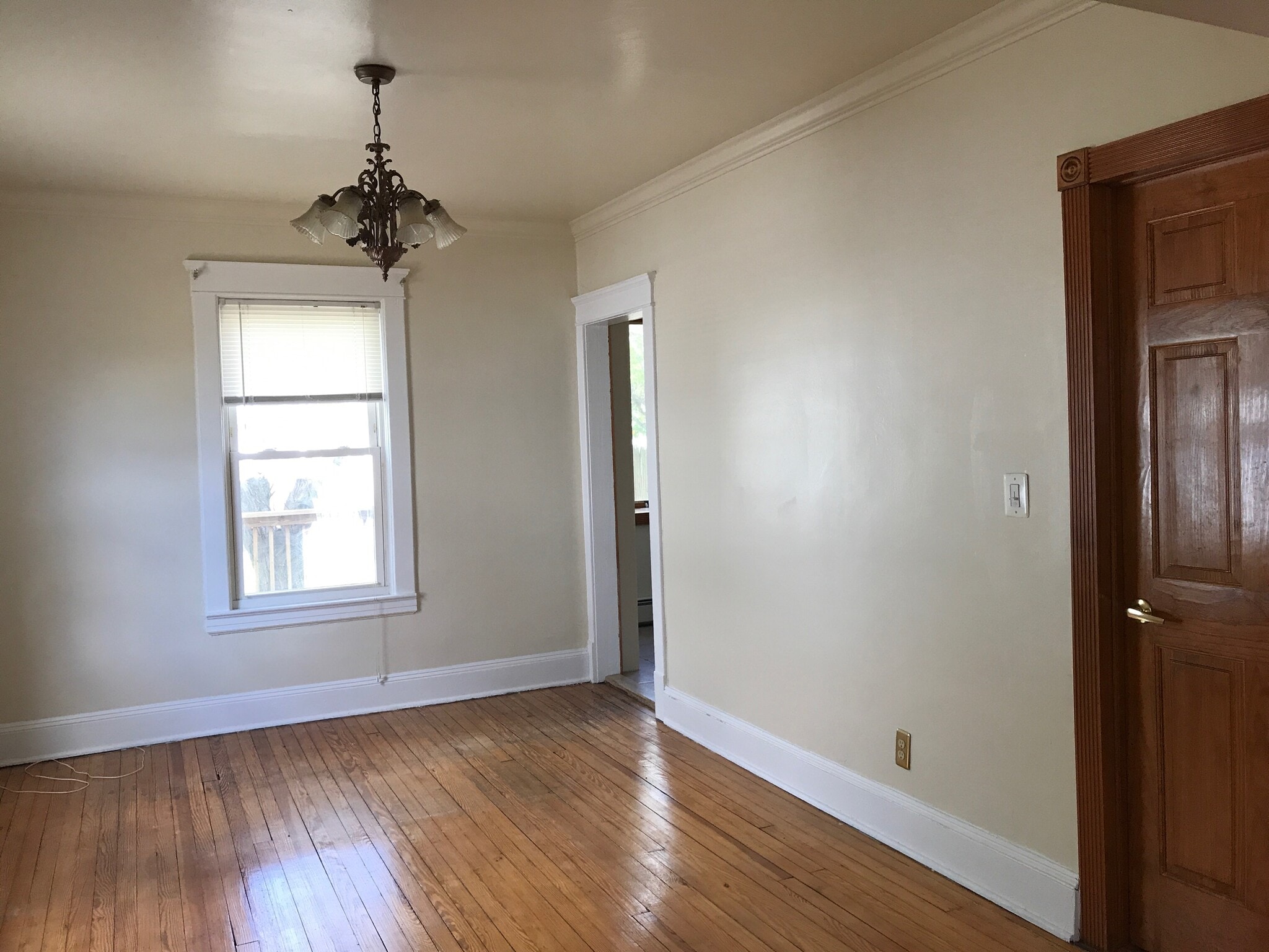 Family room - 23 south 6th avenue