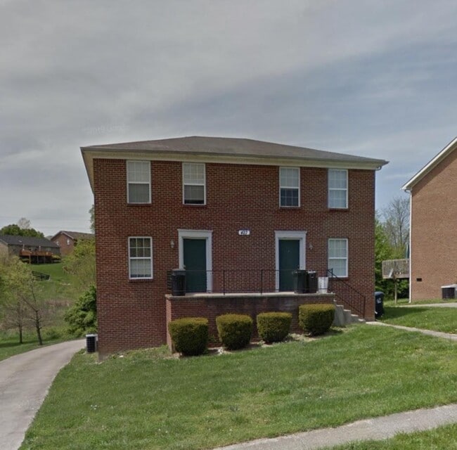 Primary Photo - 427 Sara Leigh Dr