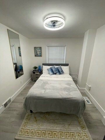 Building Photo - 446 Marquette Dr